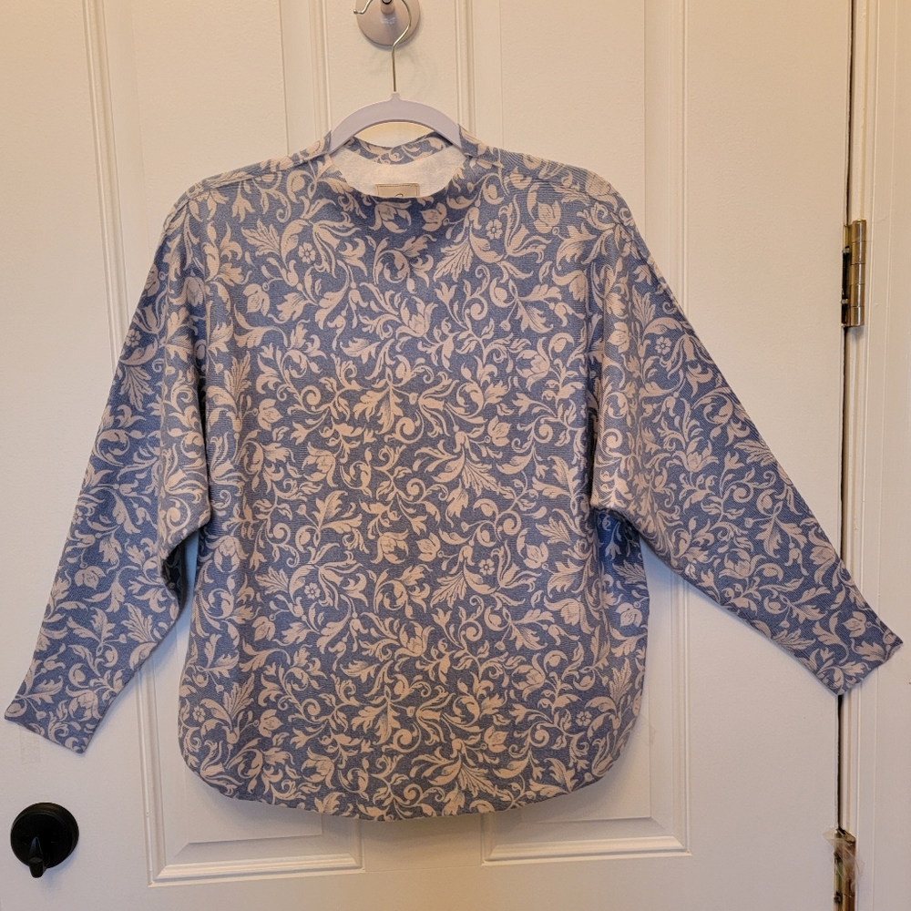 Floral top
